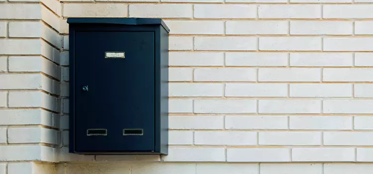 Mailbox Lock Repair Garden City